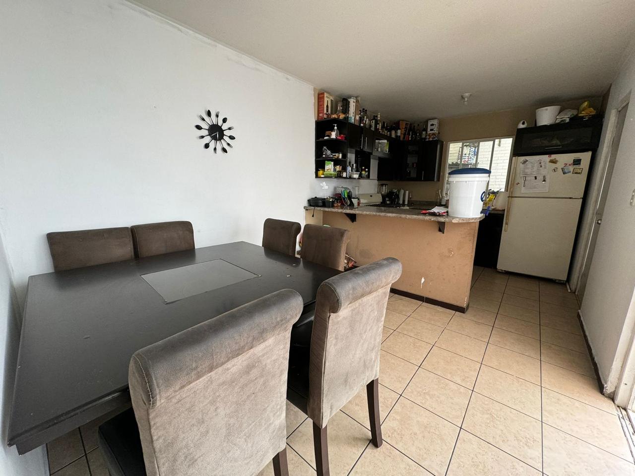 Venta de Casa o Casas, Terrenos, Propiedades, Apartamentos, Inmuebles en Guatemala, zona 11, zona 7, zona 2, zona 18, zona 16, Mixco, Carretera Al Salvador, Fraijanes, Santa Catarina Pinula, Antigua Guatemala, Villa Nueva, Villa Canales, San Miguel Petapa - Venta o Alquiler de Casas En Guatemala