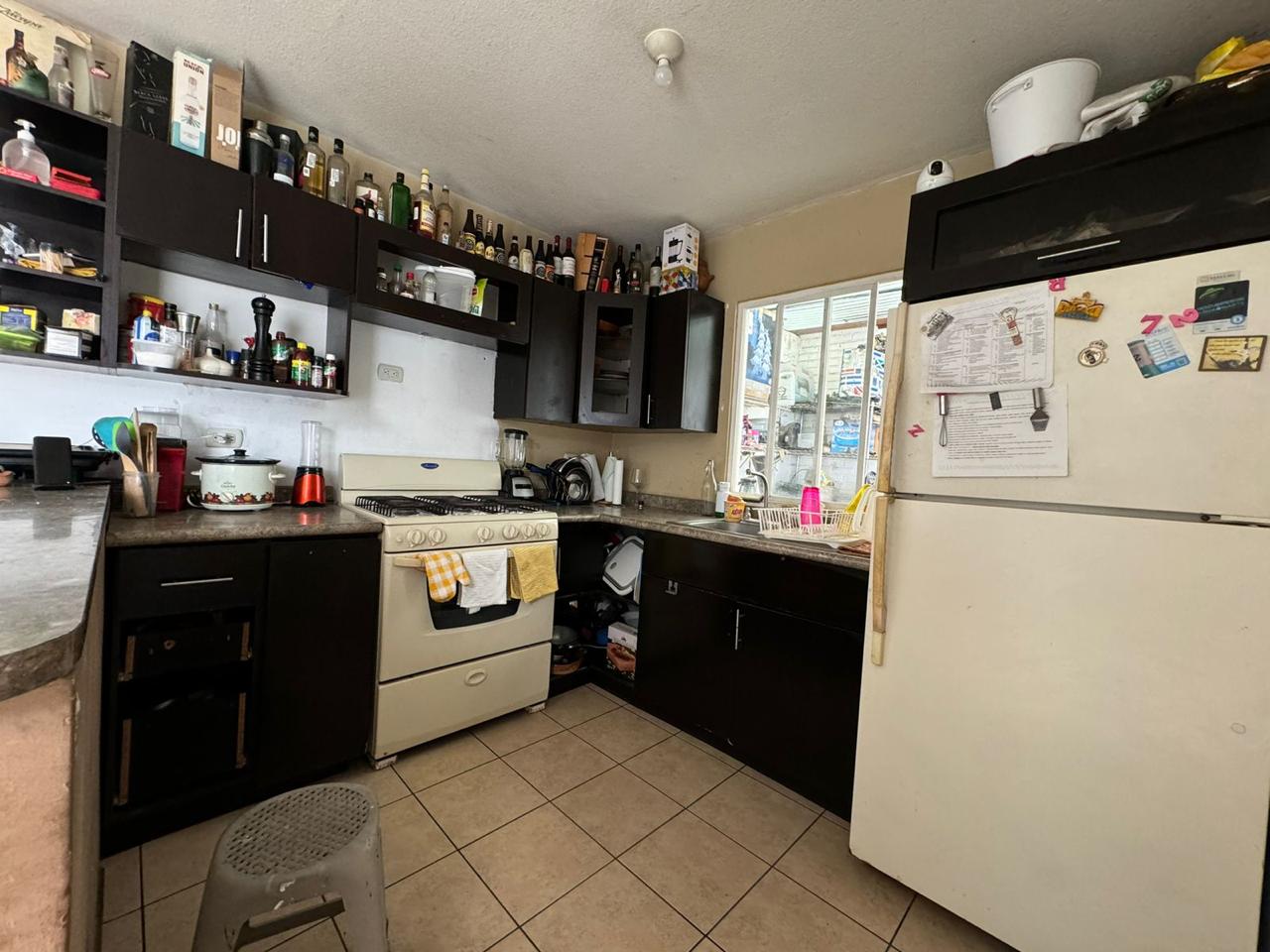 Venta de Casa o Casas, Terrenos, Propiedades, Apartamentos, Inmuebles en Guatemala, zona 11, zona 7, zona 2, zona 18, zona 16, Mixco, Carretera Al Salvador, Fraijanes, Santa Catarina Pinula, Antigua Guatemala, Villa Nueva, Villa Canales, San Miguel Petapa - Venta o Alquiler de Casas En Guatemala