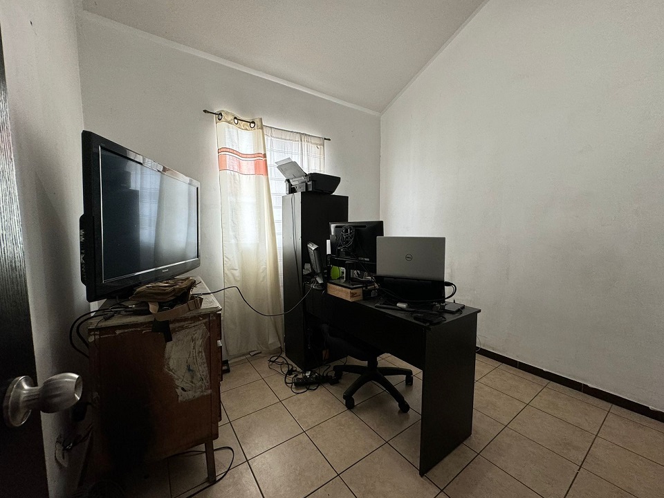 Venta de Casa o Casas, Terrenos, Propiedades, Apartamentos, Inmuebles en Guatemala, zona 11, zona 7, zona 2, zona 18, zona 16, Mixco, Carretera Al Salvador, Fraijanes, Santa Catarina Pinula, Antigua Guatemala, Villa Nueva, Villa Canales, San Miguel Petapa - Venta o Alquiler de Casas En Guatemala