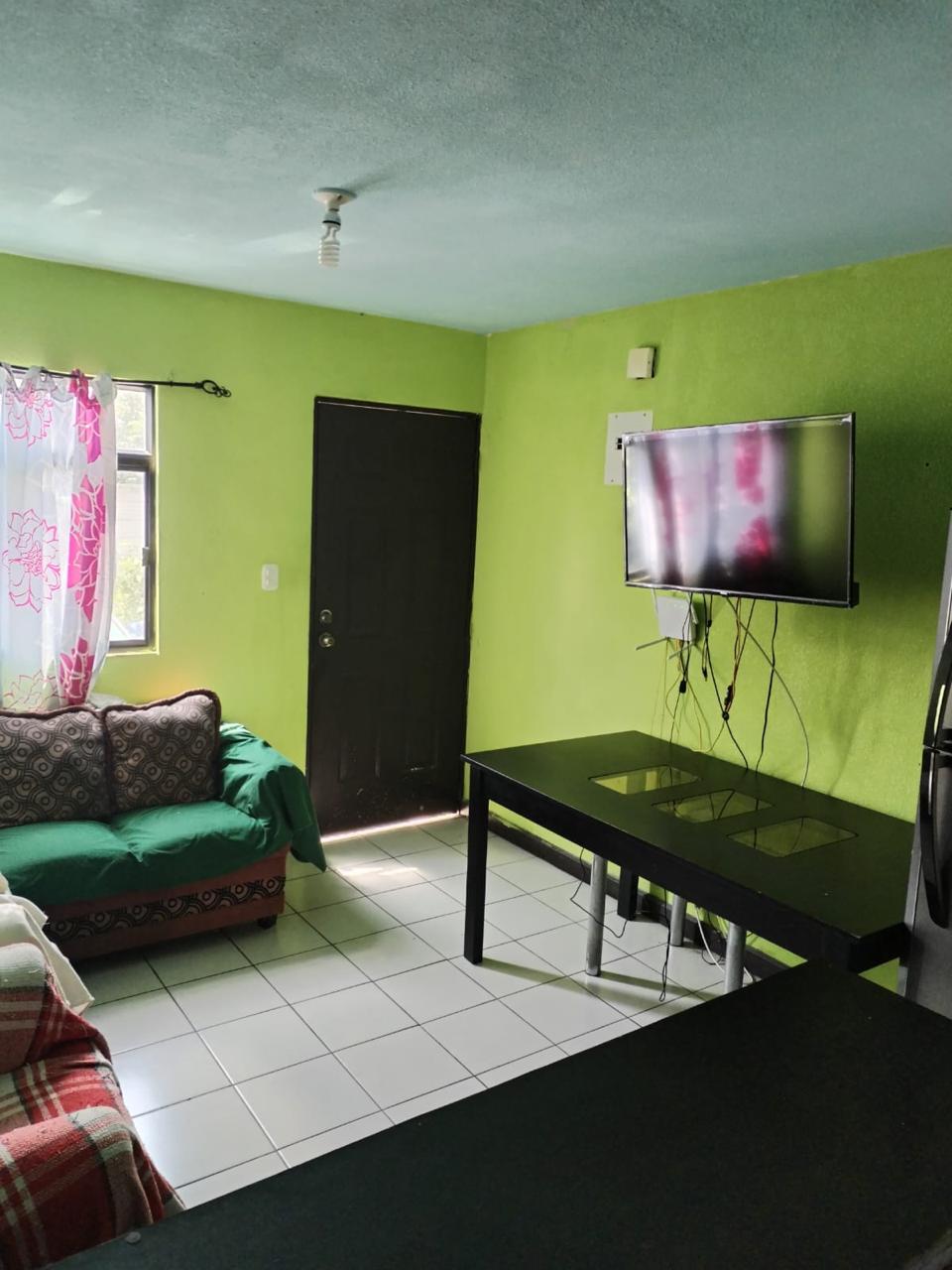 Venta de Casa o Casas, Terrenos, Propiedades, Apartamentos, Inmuebles en Guatemala, zona 11, zona 7, zona 2, zona 18, zona 16, Mixco, Carretera Al Salvador, Fraijanes, Santa Catarina Pinula, Antigua Guatemala, Villa Nueva, Villa Canales, San Miguel Petapa - Venta o Alquiler de Casas En Guatemala