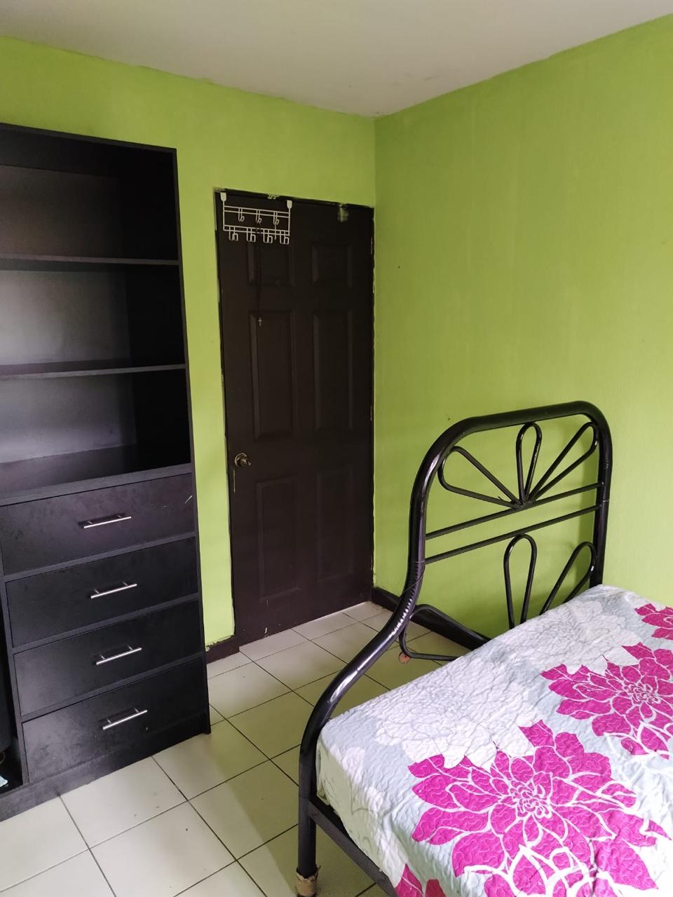Venta de Casa o Casas, Terrenos, Propiedades, Apartamentos, Inmuebles en Guatemala, zona 11, zona 7, zona 2, zona 18, zona 16, Mixco, Carretera Al Salvador, Fraijanes, Santa Catarina Pinula, Antigua Guatemala, Villa Nueva, Villa Canales, San Miguel Petapa - Venta o Alquiler de Casas En Guatemala