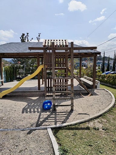 Venta de Casa o Casas, Terrenos, Propiedades, Apartamentos, Inmuebles en Guatemala, zona 11, zona 7, zona 2, zona 18, zona 16, Mixco, Carretera Al Salvador, Fraijanes, Santa Catarina Pinula, Antigua Guatemala, Villa Nueva, Villa Canales, San Miguel Petapa - Venta o Alquiler de Casas En Guatemala