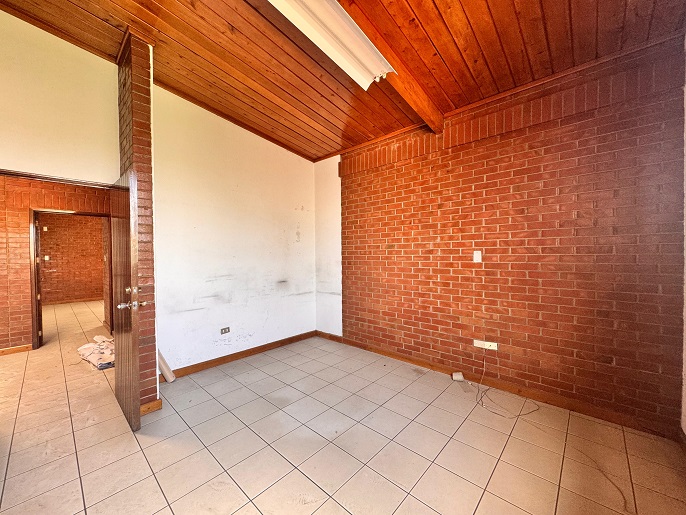 Venta de Casa o Casas, Terrenos, Propiedades, Apartamentos, Inmuebles en Guatemala, zona 11, zona 7, zona 2, zona 18, zona 16, Mixco, Carretera Al Salvador, Fraijanes, Santa Catarina Pinula, Antigua Guatemala, Villa Nueva, Villa Canales, San Miguel Petapa - Venta o Alquiler de Casas En Guatemala