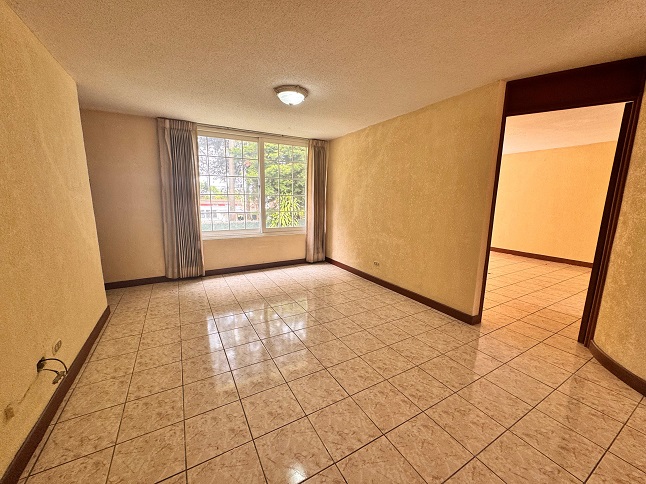 Venta de Casa o Casas, Terrenos, Propiedades, Apartamentos, Inmuebles en Guatemala, zona 11, zona 7, zona 2, zona 18, zona 16, Mixco, Carretera Al Salvador, Fraijanes, Santa Catarina Pinula, Antigua Guatemala, Villa Nueva, Villa Canales, San Miguel Petapa - Venta o Alquiler de Casas En Guatemala