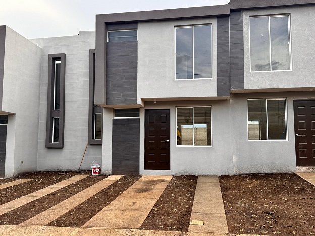 Venta de Casa o Casas, Terrenos, Propiedades, Apartamentos, Inmuebles en Guatemala, zona 11, zona 7, zona 2, zona 18, zona 16, Mixco, Carretera Al Salvador, Fraijanes, Santa Catarina Pinula, Antigua Guatemala, Villa Nueva, Villa Canales, San Miguel Petapa - Venta o Alquiler de Casas En Guatemala