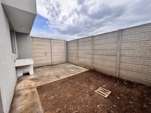 Venta de Casa o Casas, Terrenos, Propiedades, Apartamentos, Inmuebles en Guatemala, zona 11, zona 7, zona 2, zona 18, zona 16, Mixco, Carretera Al Salvador, Fraijanes, Santa Catarina Pinula, Antigua Guatemala, Villa Nueva, Villa Canales, San Miguel Petapa - Venta o Alquiler de Casas En Guatemala