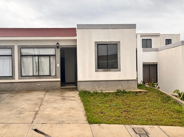 Venta de Casa o Casas, Terrenos, Propiedades, Apartamentos, Inmuebles en Guatemala, zona 11, zona 7, zona 2, zona 18, zona 16, Mixco, Carretera Al Salvador, Fraijanes, Santa Catarina Pinula, Antigua Guatemala, Villa Nueva, Villa Canales, San Miguel Petapa - Venta o Alquiler de Casas En Guatemala