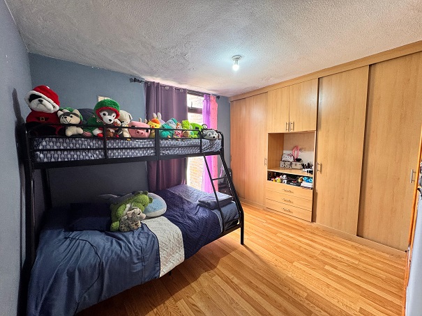 Venta de Casa o Casas, Terrenos, Propiedades, Apartamentos, Inmuebles en Guatemala, zona 11, zona 7, zona 2, zona 18, zona 16, Mixco, Carretera Al Salvador, Fraijanes, Santa Catarina Pinula, Antigua Guatemala, Villa Nueva, Villa Canales, San Miguel Petapa - Venta o Alquiler de Casas En Guatemala