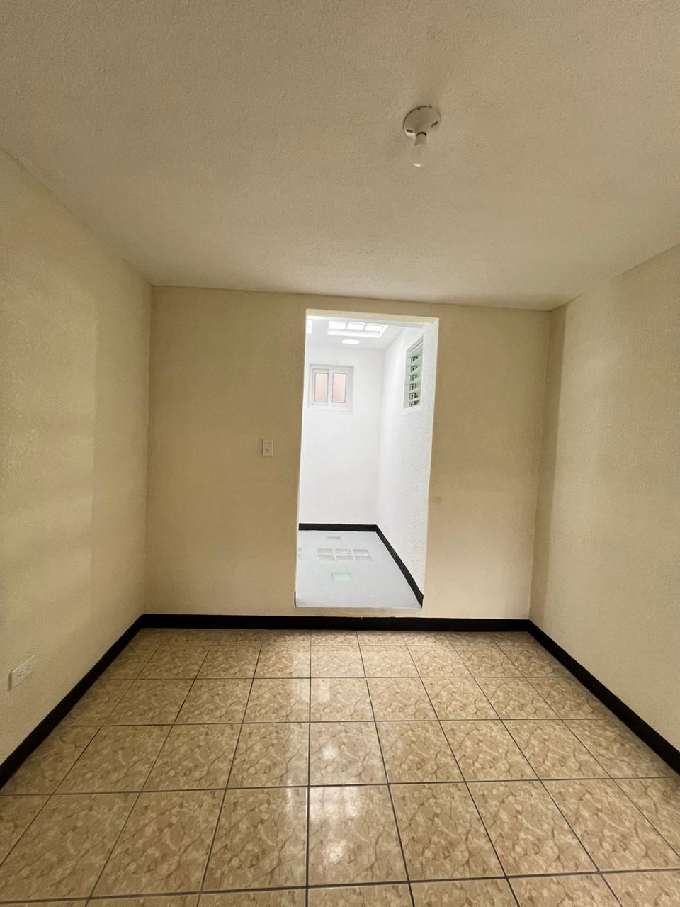 Venta de Casa o Casas, Terrenos, Propiedades, Apartamentos, Inmuebles en Guatemala, zona 11, zona 7, zona 2, zona 18, zona 16, Mixco, Carretera Al Salvador, Fraijanes, Santa Catarina Pinula, Antigua Guatemala, Villa Nueva, Villa Canales, San Miguel Petapa - Venta o Alquiler de Casas En Guatemala