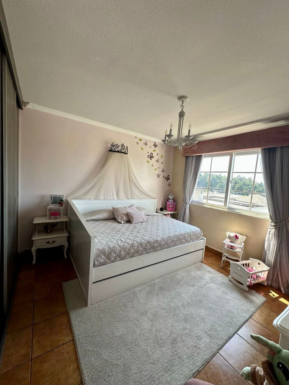 Venta de Casa o Casas, Terrenos, Propiedades, Apartamentos, Inmuebles en Guatemala, zona 11, zona 7, zona 2, zona 18, zona 16, Mixco, Carretera Al Salvador, Fraijanes, Santa Catarina Pinula, Antigua Guatemala, Villa Nueva, Villa Canales, San Miguel Petapa - Venta o Alquiler de Casas En Guatemala