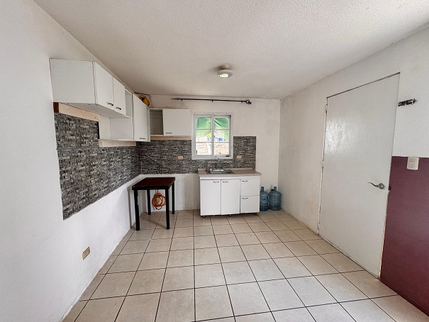 Venta de Casa o Casas, Terrenos, Propiedades, Apartamentos, Inmuebles en Guatemala, zona 11, zona 7, zona 2, zona 18, zona 16, Mixco, Carretera Al Salvador, Fraijanes, Santa Catarina Pinula, Antigua Guatemala, Villa Nueva, Villa Canales, San Miguel Petapa - Venta o Alquiler de Casas En Guatemala