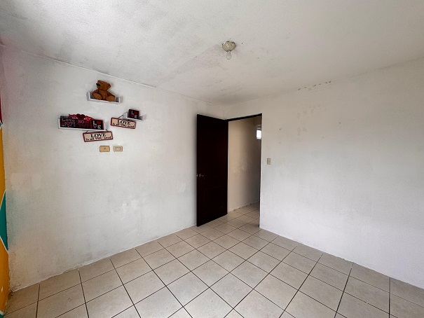 Venta de Casa o Casas, Terrenos, Propiedades, Apartamentos, Inmuebles en Guatemala, zona 11, zona 7, zona 2, zona 18, zona 16, Mixco, Carretera Al Salvador, Fraijanes, Santa Catarina Pinula, Antigua Guatemala, Villa Nueva, Villa Canales, San Miguel Petapa - Venta o Alquiler de Casas En Guatemala