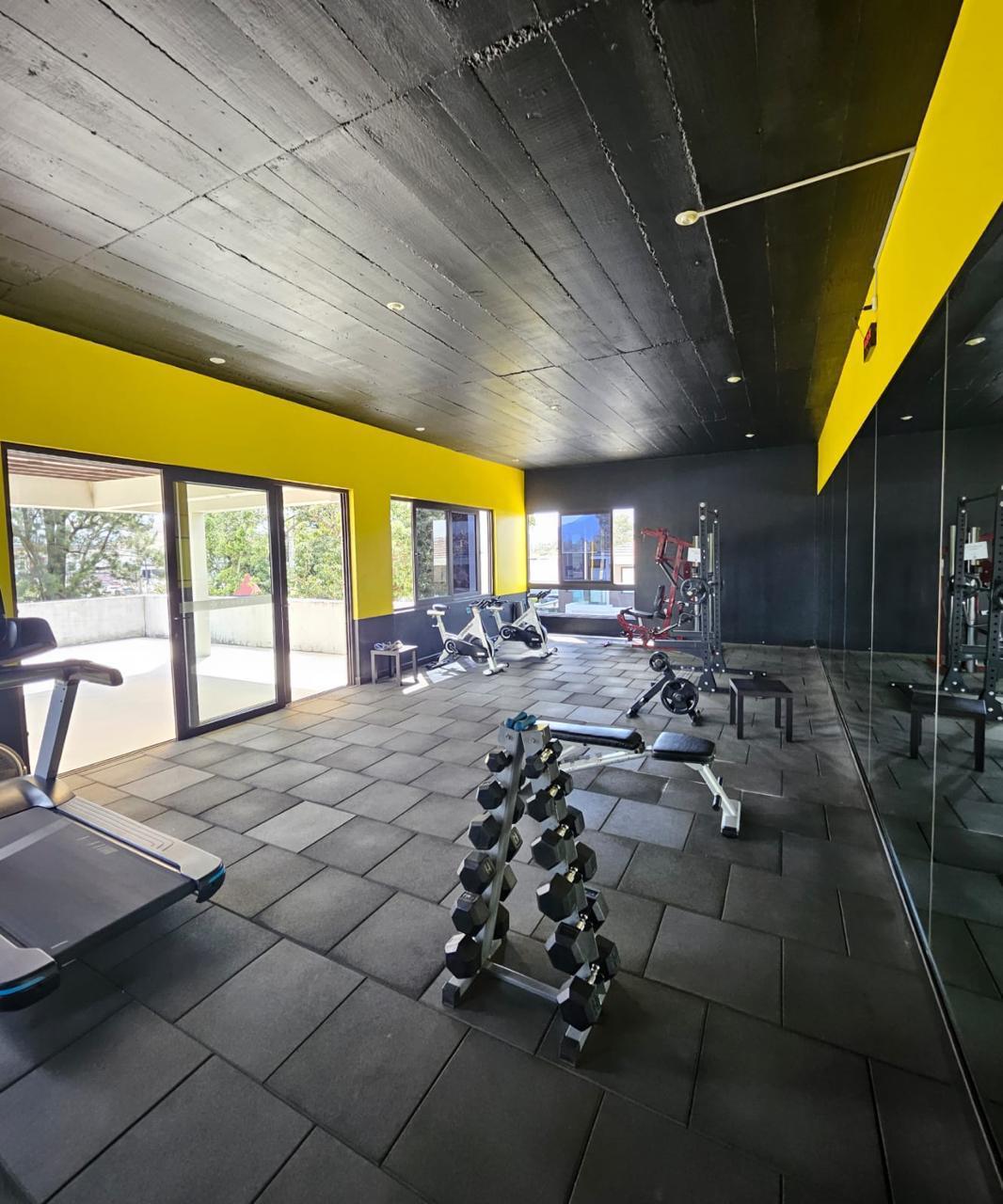 Venta de Casa o Casas, Terrenos, Propiedades, Apartamentos, Inmuebles en Guatemala, zona 11, zona 7, zona 2, zona 18, zona 16, Mixco, Carretera Al Salvador, Fraijanes, Santa Catarina Pinula, Antigua Guatemala, Villa Nueva, Villa Canales, San Miguel Petapa - Venta o Alquiler de Casas En Guatemala