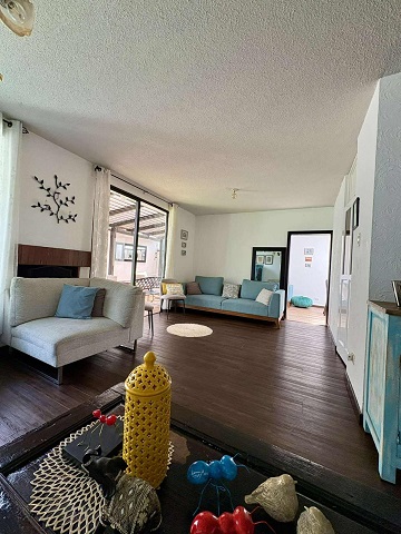 Venta de Casa o Casas, Terrenos, Propiedades, Apartamentos, Inmuebles en Guatemala, zona 11, zona 7, zona 2, zona 18, zona 16, Mixco, Carretera Al Salvador, Fraijanes, Santa Catarina Pinula, Antigua Guatemala, Villa Nueva, Villa Canales, San Miguel Petapa - Venta o Alquiler de Casas En Guatemala
