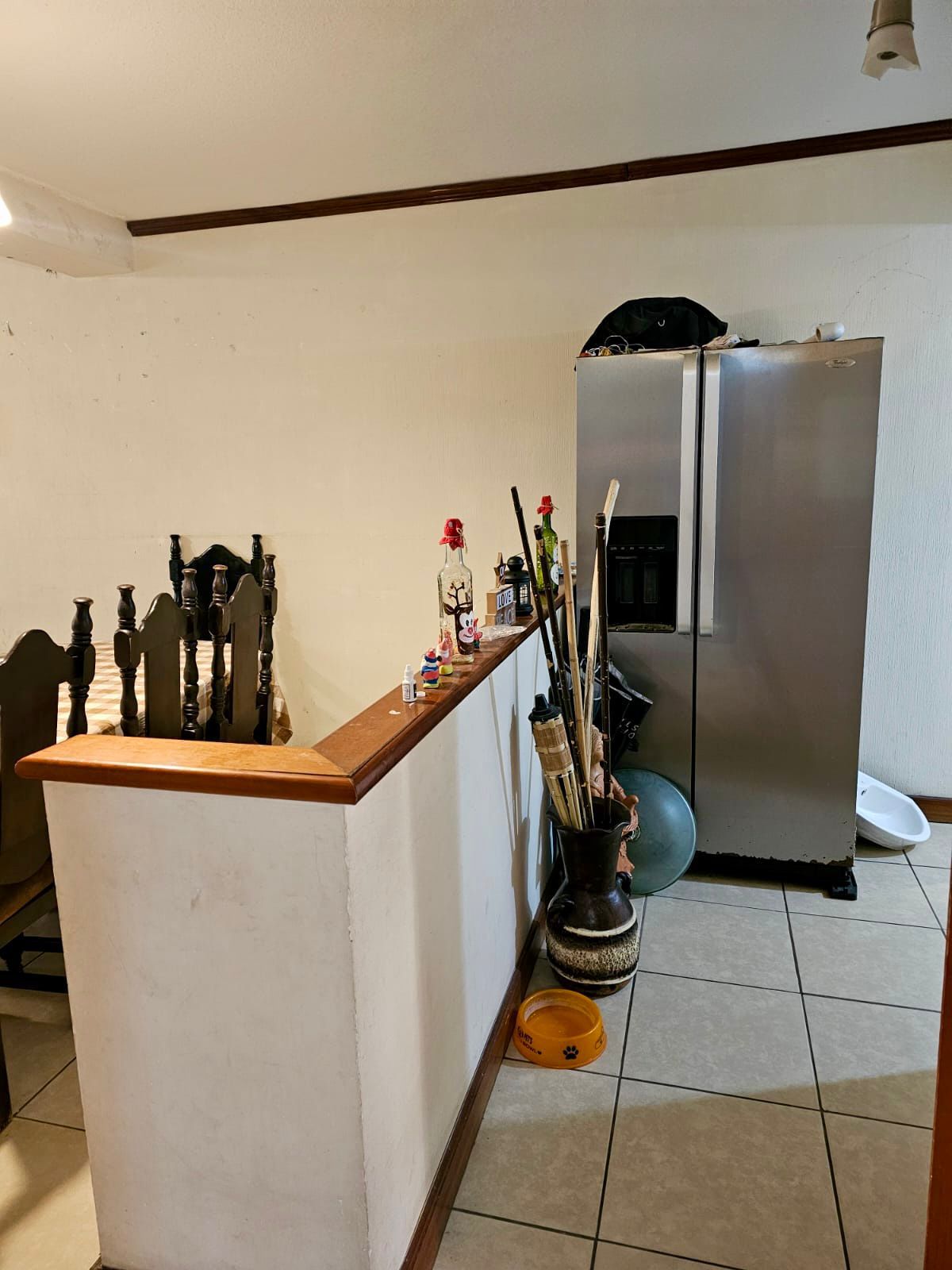 Venta de Casa o Casas, Terrenos, Propiedades, Apartamentos, Inmuebles en Guatemala, zona 11, zona 7, zona 2, zona 18, zona 16, Mixco, Carretera Al Salvador, Fraijanes, Santa Catarina Pinula, Antigua Guatemala, Villa Nueva, Villa Canales, San Miguel Petapa - Venta o Alquiler de Casas En Guatemala