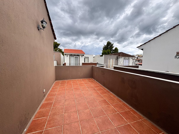 Venta de Casa o Casas, Terrenos, Propiedades, Apartamentos, Inmuebles en Guatemala, zona 11, zona 7, zona 2, zona 18, zona 16, Mixco, Carretera Al Salvador, Fraijanes, Santa Catarina Pinula, Antigua Guatemala, Villa Nueva, Villa Canales, San Miguel Petapa - Venta o Alquiler de Casas En Guatemala