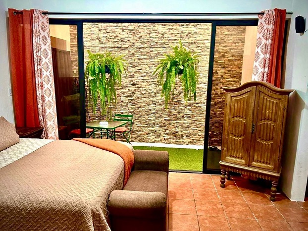Venta de Casa o Casas, Terrenos, Propiedades, Apartamentos, Inmuebles en Guatemala, zona 11, zona 7, zona 2, zona 18, zona 16, Mixco, Carretera Al Salvador, Fraijanes, Santa Catarina Pinula, Antigua Guatemala, Villa Nueva, Villa Canales, San Miguel Petapa - Venta o Alquiler de Casas En Guatemala