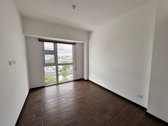 Venta de Casa o Casas, Terrenos, Propiedades, Apartamentos, Inmuebles en Guatemala, zona 11, zona 7, zona 2, zona 18, zona 16, Mixco, Carretera Al Salvador, Fraijanes, Santa Catarina Pinula, Antigua Guatemala, Villa Nueva, Villa Canales, San Miguel Petapa - Venta o Alquiler de Casas En Guatemala