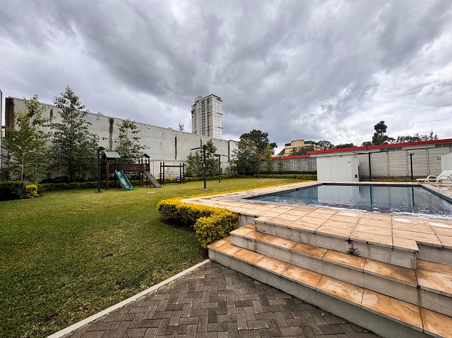 Venta de Casa o Casas, Terrenos, Propiedades, Apartamentos, Inmuebles en Guatemala, zona 11, zona 7, zona 2, zona 18, zona 16, Mixco, Carretera Al Salvador, Fraijanes, Santa Catarina Pinula, Antigua Guatemala, Villa Nueva, Villa Canales, San Miguel Petapa - Venta o Alquiler de Casas En Guatemala