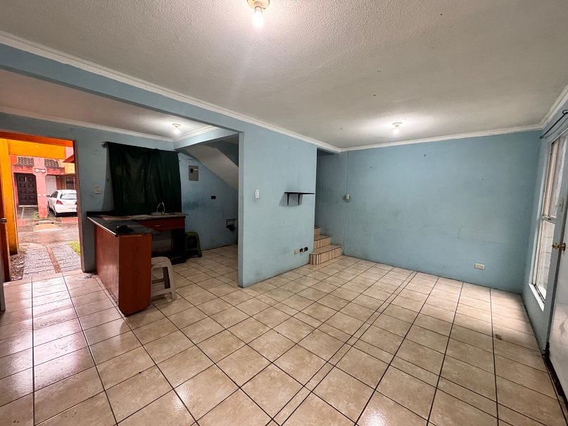 Venta de Casa o Casas, Terrenos, Propiedades, Apartamentos, Inmuebles en Guatemala, zona 11, zona 7, zona 2, zona 18, zona 16, Mixco, Carretera Al Salvador, Fraijanes, Santa Catarina Pinula, Antigua Guatemala, Villa Nueva, Villa Canales, San Miguel Petapa - Venta o Alquiler de Casas En Guatemala