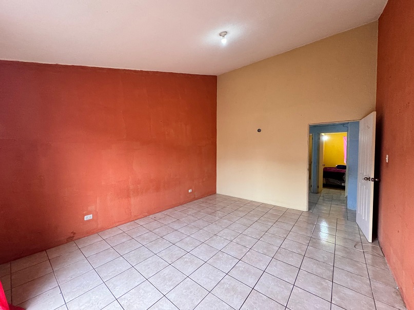 Venta de Casa o Casas, Terrenos, Propiedades, Apartamentos, Inmuebles en Guatemala, zona 11, zona 7, zona 2, zona 18, zona 16, Mixco, Carretera Al Salvador, Fraijanes, Santa Catarina Pinula, Antigua Guatemala, Villa Nueva, Villa Canales, San Miguel Petapa - Venta o Alquiler de Casas En Guatemala