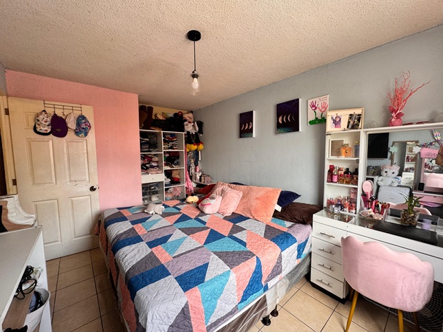 Venta de Casa o Casas, Terrenos, Propiedades, Apartamentos, Inmuebles en Guatemala, zona 11, zona 7, zona 2, zona 18, zona 16, Mixco, Carretera Al Salvador, Fraijanes, Santa Catarina Pinula, Antigua Guatemala, Villa Nueva, Villa Canales, San Miguel Petapa - Venta o Alquiler de Casas En Guatemala