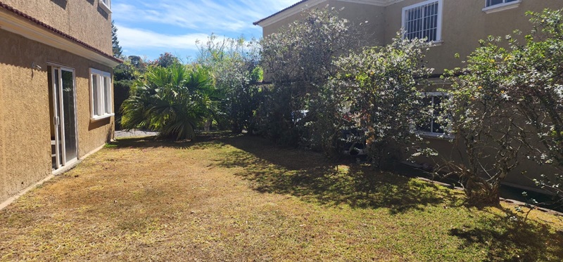 Venta de Casa o Casas, Terrenos, Propiedades, Apartamentos, Inmuebles en Guatemala, zona 11, zona 7, zona 2, zona 18, zona 16, Mixco, Carretera Al Salvador, Fraijanes, Santa Catarina Pinula, Antigua Guatemala, Villa Nueva, Villa Canales, San Miguel Petapa - Venta o Alquiler de Casas En Guatemala