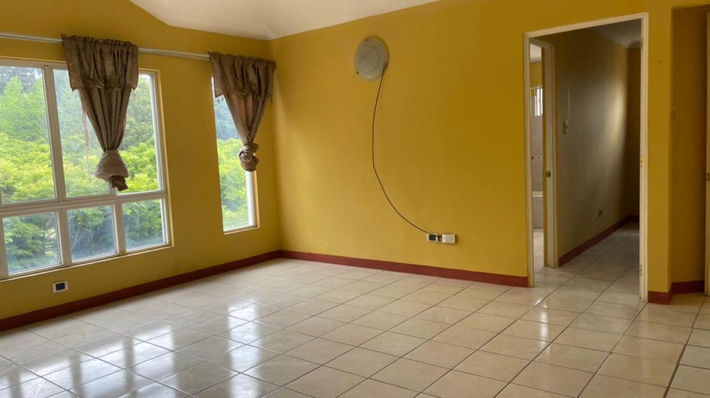 Venta de Casa o Casas, Terrenos, Propiedades, Apartamentos, Inmuebles en Guatemala, zona 11, zona 7, zona 2, zona 18, zona 16, Mixco, Carretera Al Salvador, Fraijanes, Santa Catarina Pinula, Antigua Guatemala, Villa Nueva, Villa Canales, San Miguel Petapa - Venta o Alquiler de Casas En Guatemala