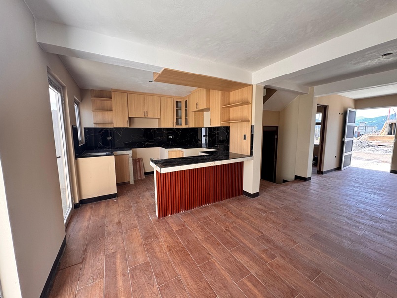 Venta de Casa o Casas, Terrenos, Propiedades, Apartamentos, Inmuebles en Guatemala, zona 11, zona 7, zona 2, zona 18, zona 16, Mixco, Carretera Al Salvador, Fraijanes, Santa Catarina Pinula, Antigua Guatemala, Villa Nueva, Villa Canales, San Miguel Petapa - Venta o Alquiler de Casas En Guatemala