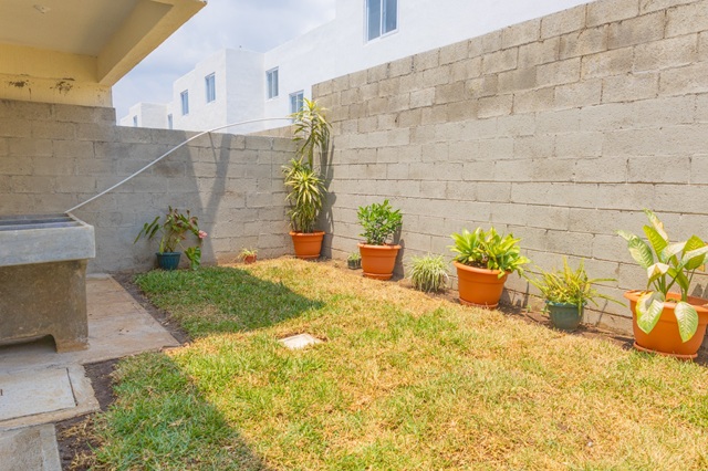 Venta de Casa o Casas, Terrenos, Propiedades, Apartamentos, Inmuebles en Guatemala, zona 11, zona 7, zona 2, zona 18, zona 16, Mixco, Carretera Al Salvador, Fraijanes, Santa Catarina Pinula, Antigua Guatemala, Villa Nueva, Villa Canales, San Miguel Petapa - Venta o Alquiler de Casas En Guatemala
