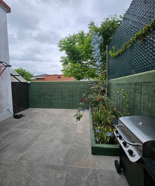 Venta de Casa o Casas, Terrenos, Propiedades, Apartamentos, Inmuebles en Guatemala, zona 11, zona 7, zona 2, zona 18, zona 16, Mixco, Carretera Al Salvador, Fraijanes, Santa Catarina Pinula, Antigua Guatemala, Villa Nueva, Villa Canales, San Miguel Petapa - Venta o Alquiler de Casas En Guatemala