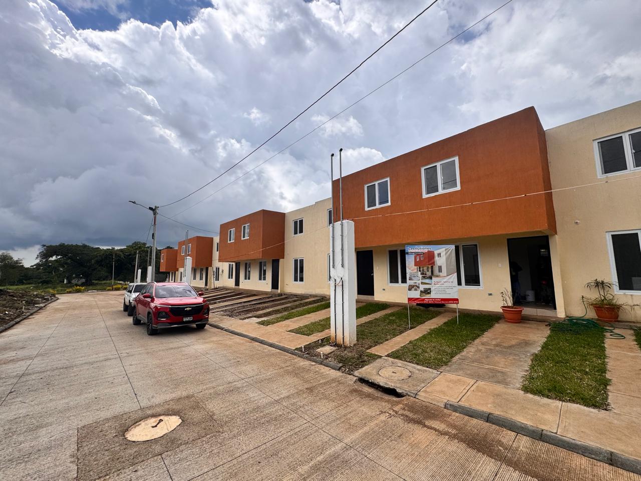 Venta de Casa o Casas, Terrenos, Propiedades, Apartamentos, Inmuebles en Guatemala, zona 11, zona 7, zona 2, zona 18, zona 16, Mixco, Carretera Al Salvador, Fraijanes, Santa Catarina Pinula, Antigua Guatemala, Villa Nueva, Villa Canales, San Miguel Petapa - Venta o Alquiler de Casas En Guatemala