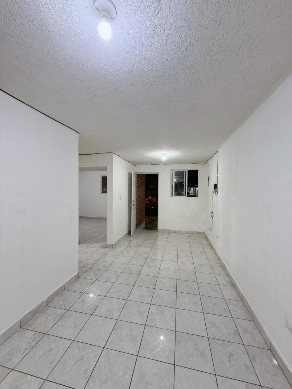 Venta de Casa o Casas, Terrenos, Propiedades, Apartamentos, Inmuebles en Guatemala, zona 11, zona 7, zona 2, zona 18, zona 16, Mixco, Carretera Al Salvador, Fraijanes, Santa Catarina Pinula, Antigua Guatemala, Villa Nueva, Villa Canales, San Miguel Petapa - Venta o Alquiler de Casas En Guatemala