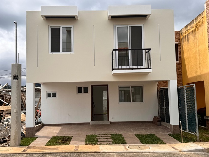 Venta de Casa o Casas, Terrenos, Propiedades, Apartamentos, Inmuebles en Guatemala, zona 11, zona 7, zona 2, zona 18, zona 16, Mixco, Carretera Al Salvador, Fraijanes, Santa Catarina Pinula, Antigua Guatemala, Villa Nueva, Villa Canales, San Miguel Petapa - Venta o Alquiler de Casas En Guatemala