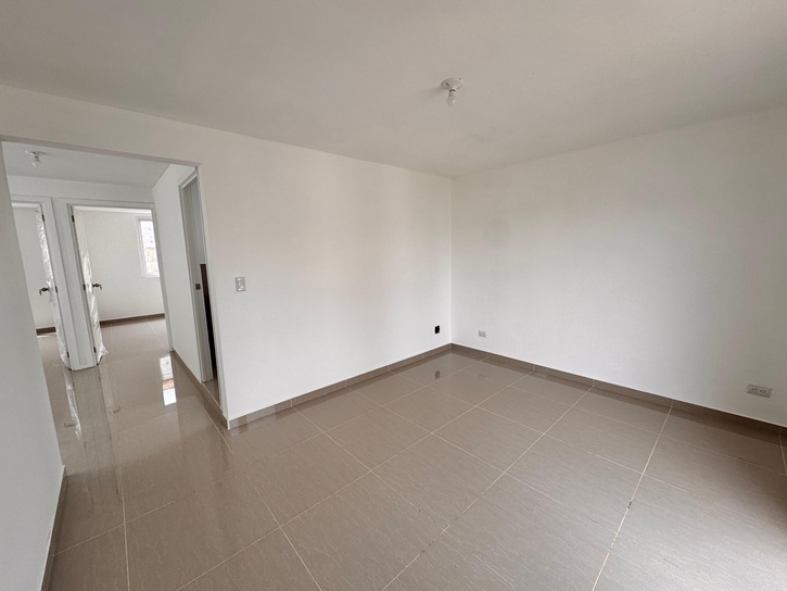 Venta de Casa o Casas, Terrenos, Propiedades, Apartamentos, Inmuebles en Guatemala, zona 11, zona 7, zona 2, zona 18, zona 16, Mixco, Carretera Al Salvador, Fraijanes, Santa Catarina Pinula, Antigua Guatemala, Villa Nueva, Villa Canales, San Miguel Petapa - Venta o Alquiler de Casas En Guatemala