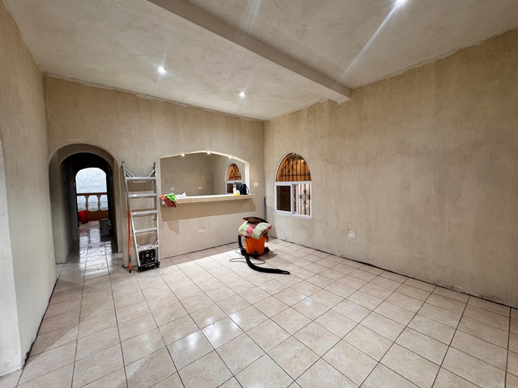 Venta de Casa o Casas, Terrenos, Propiedades, Apartamentos, Inmuebles en Guatemala, zona 11, zona 7, zona 2, zona 18, zona 16, Mixco, Carretera Al Salvador, Fraijanes, Santa Catarina Pinula, Antigua Guatemala, Villa Nueva, Villa Canales, San Miguel Petapa - Venta o Alquiler de Casas En Guatemala
