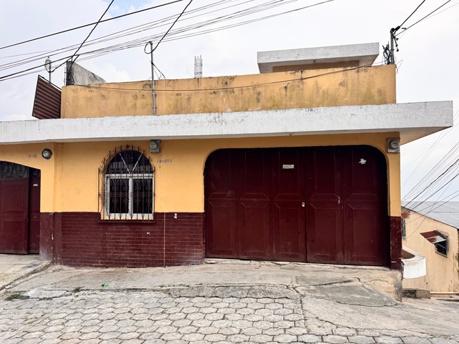 Venta de Casa o Casas, Terrenos, Propiedades, Apartamentos, Inmuebles en Guatemala, zona 11, zona 7, zona 2, zona 18, zona 16, Mixco, Carretera Al Salvador, Fraijanes, Santa Catarina Pinula, Antigua Guatemala, Villa Nueva, Villa Canales, San Miguel Petapa - Venta o Alquiler de Casas En Guatemala