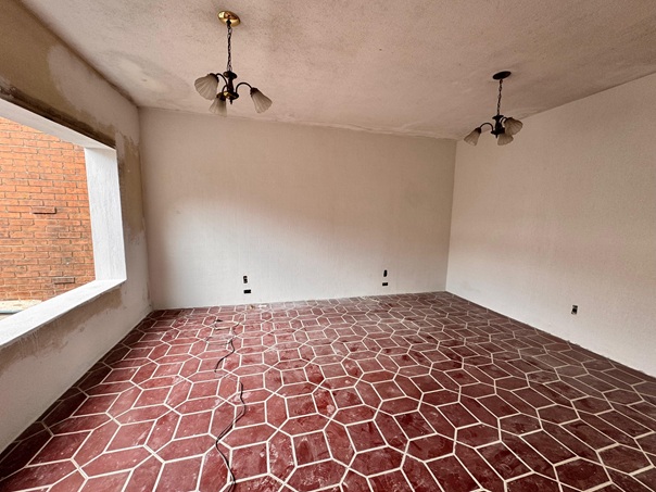 Venta de Casa o Casas, Terrenos, Propiedades, Apartamentos, Inmuebles en Guatemala, zona 11, zona 7, zona 2, zona 18, zona 16, Mixco, Carretera Al Salvador, Fraijanes, Santa Catarina Pinula, Antigua Guatemala, Villa Nueva, Villa Canales, San Miguel Petapa - Venta o Alquiler de Casas En Guatemala