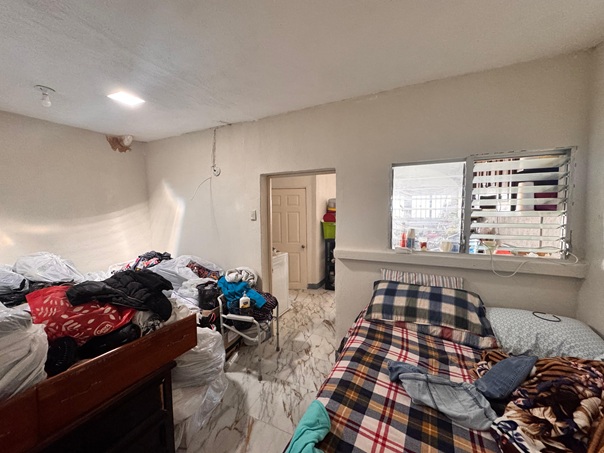 Venta de Casa o Casas, Terrenos, Propiedades, Apartamentos, Inmuebles en Guatemala, zona 11, zona 7, zona 2, zona 18, zona 16, Mixco, Carretera Al Salvador, Fraijanes, Santa Catarina Pinula, Antigua Guatemala, Villa Nueva, Villa Canales, San Miguel Petapa - Venta o Alquiler de Casas En Guatemala