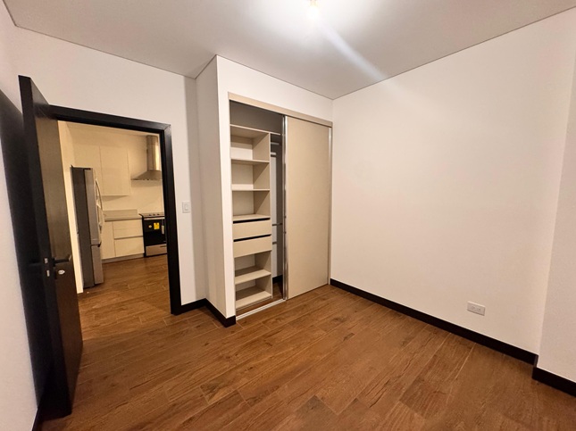 Venta de Casa o Casas, Terrenos, Propiedades, Apartamentos, Inmuebles en Guatemala, zona 11, zona 7, zona 2, zona 18, zona 16, Mixco, Carretera Al Salvador, Fraijanes, Santa Catarina Pinula, Antigua Guatemala, Villa Nueva, Villa Canales, San Miguel Petapa - Venta o Alquiler de Casas En Guatemala