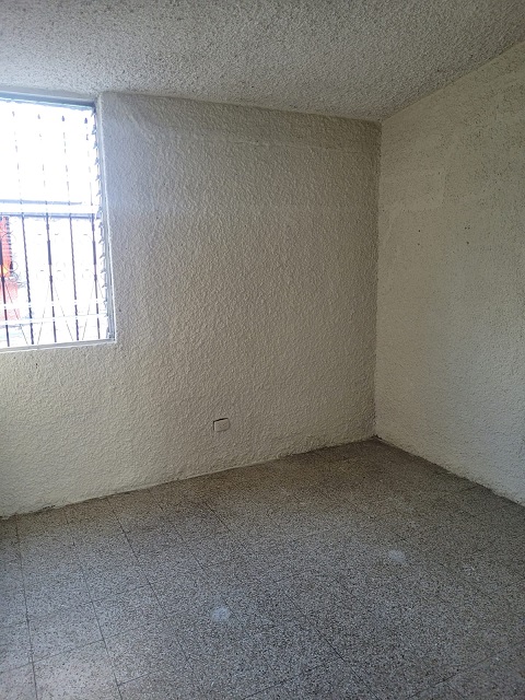 Venta de Casa o Casas, Terrenos, Propiedades, Apartamentos, Inmuebles en Guatemala, zona 11, zona 7, zona 2, zona 18, zona 16, Mixco, Carretera Al Salvador, Fraijanes, Santa Catarina Pinula, Antigua Guatemala, Villa Nueva, Villa Canales, San Miguel Petapa - Venta o Alquiler de Casas En Guatemala