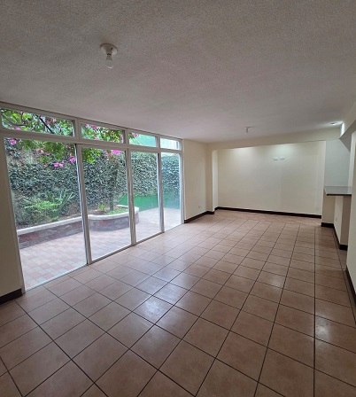 Venta de Casa o Casas, Terrenos, Propiedades, Apartamentos, Inmuebles en Guatemala, zona 11, zona 7, zona 2, zona 18, zona 16, Mixco, Carretera Al Salvador, Fraijanes, Santa Catarina Pinula, Antigua Guatemala, Villa Nueva, Villa Canales, San Miguel Petapa - Venta o Alquiler de Casas En Guatemala