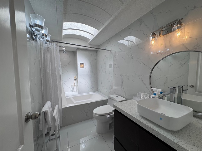 Venta de Casa o Casas, Terrenos, Propiedades, Apartamentos, Inmuebles en Guatemala, zona 11, zona 7, zona 2, zona 18, zona 16, Mixco, Carretera Al Salvador, Fraijanes, Santa Catarina Pinula, Antigua Guatemala, Villa Nueva, Villa Canales, San Miguel Petapa - Venta o Alquiler de Casas En Guatemala