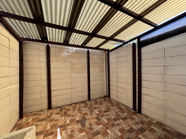 Venta de Casa o Casas, Terrenos, Propiedades, Apartamentos, Inmuebles en Guatemala, zona 11, zona 7, zona 2, zona 18, zona 16, Mixco, Carretera Al Salvador, Fraijanes, Santa Catarina Pinula, Antigua Guatemala, Villa Nueva, Villa Canales, San Miguel Petapa - Venta o Alquiler de Casas En Guatemala