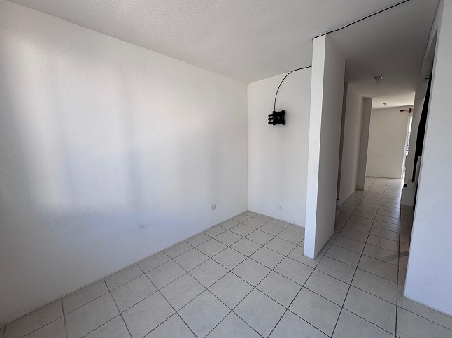 Venta de Casa o Casas, Terrenos, Propiedades, Apartamentos, Inmuebles en Guatemala, zona 11, zona 7, zona 2, zona 18, zona 16, Mixco, Carretera Al Salvador, Fraijanes, Santa Catarina Pinula, Antigua Guatemala, Villa Nueva, Villa Canales, San Miguel Petapa - Venta o Alquiler de Casas En Guatemala