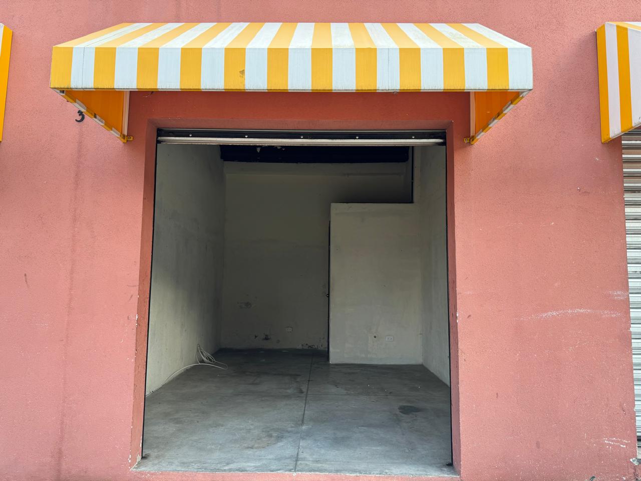 Venta de Casa o Casas, Terrenos, Propiedades, Apartamentos, Inmuebles en Guatemala, zona 11, zona 7, zona 2, zona 18, zona 16, Mixco, Carretera Al Salvador, Fraijanes, Santa Catarina Pinula, Antigua Guatemala, Villa Nueva, Villa Canales, San Miguel Petapa - Venta o Alquiler de Casas En Guatemala