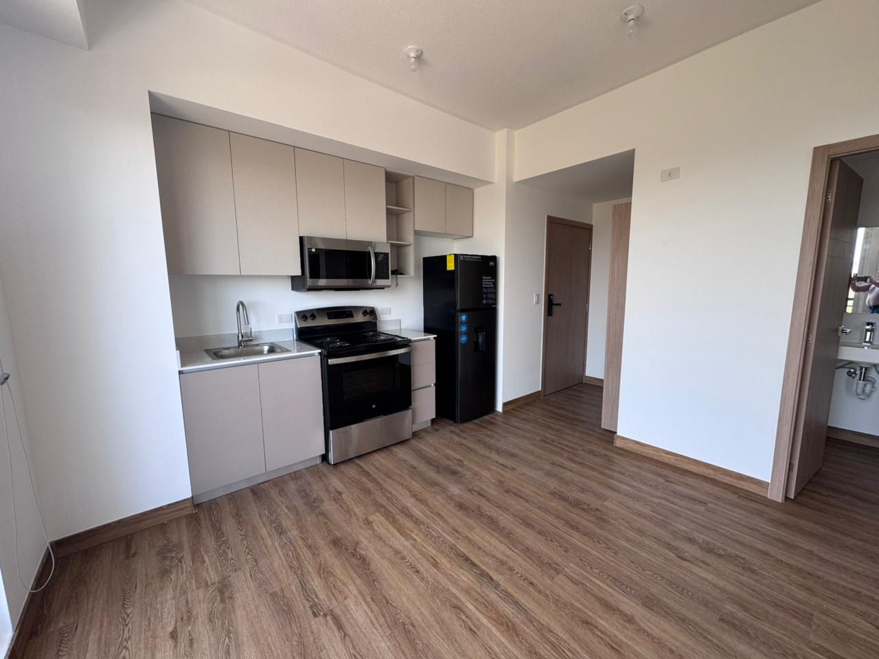 Venta de Casa o Casas, Terrenos, Propiedades, Apartamentos, Inmuebles en Guatemala, zona 11, zona 7, zona 2, zona 18, zona 16, Mixco, Carretera Al Salvador, Fraijanes, Santa Catarina Pinula, Antigua Guatemala, Villa Nueva, Villa Canales, San Miguel Petapa - Venta o Alquiler de Casas En Guatemala