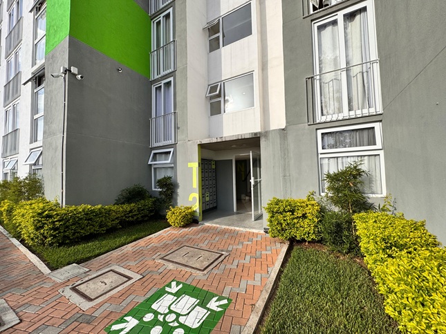 Venta de Casa o Casas, Terrenos, Propiedades, Apartamentos, Inmuebles en Guatemala, zona 11, zona 7, zona 2, zona 18, zona 16, Mixco, Carretera Al Salvador, Fraijanes, Santa Catarina Pinula, Antigua Guatemala, Villa Nueva, Villa Canales, San Miguel Petapa - Venta o Alquiler de Casas En Guatemala