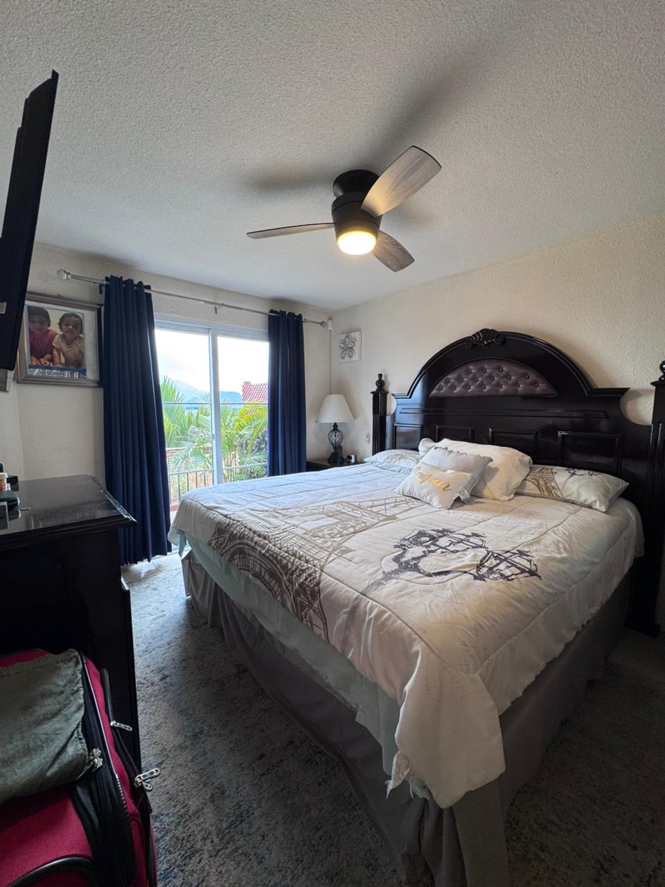 Venta de Casa o Casas, Terrenos, Propiedades, Apartamentos, Inmuebles en Guatemala, zona 11, zona 7, zona 2, zona 18, zona 16, Mixco, Carretera Al Salvador, Fraijanes, Santa Catarina Pinula, Antigua Guatemala, Villa Nueva, Villa Canales, San Miguel Petapa - Venta o Alquiler de Casas En Guatemala