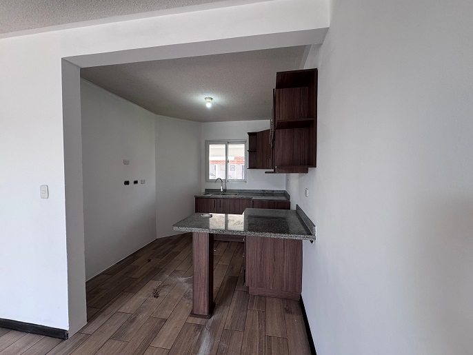 Venta de Casa o Casas, Terrenos, Propiedades, Apartamentos, Inmuebles en Guatemala, zona 11, zona 7, zona 2, zona 18, zona 16, Mixco, Carretera Al Salvador, Fraijanes, Santa Catarina Pinula, Antigua Guatemala, Villa Nueva, Villa Canales, San Miguel Petapa - Venta o Alquiler de Casas En Guatemala